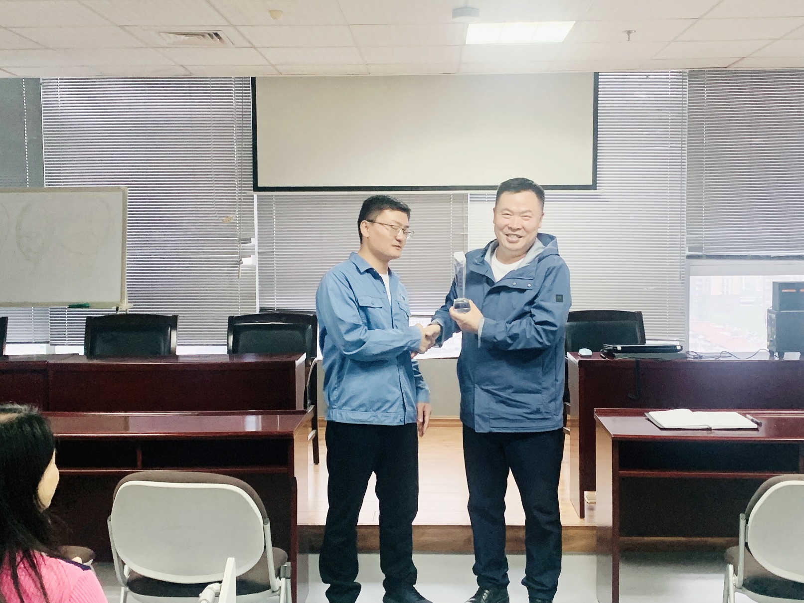 1683602238328848.jpg 微信图片_20230509111117_副本.jpg